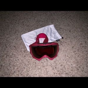 Women’s Oakley Snowboarding Goggles